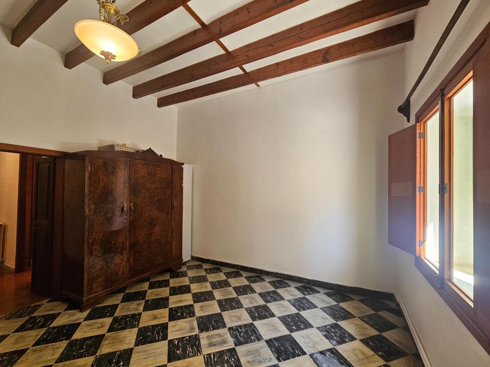 5 slaapkamer Huis te koop in Llucmajor met garage - € 1.000.000 (Ref: 9945734)
