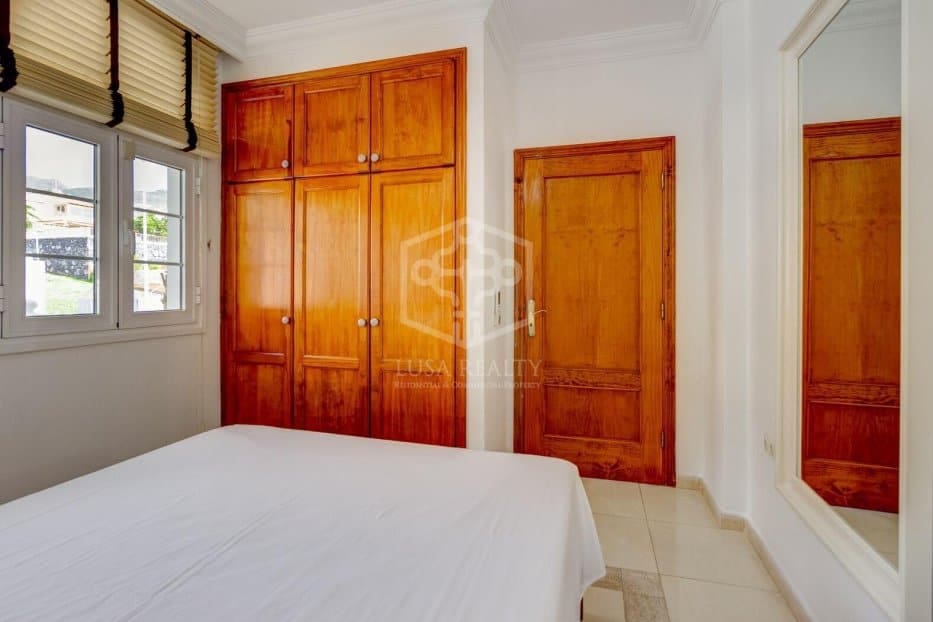 4 chambre Villa/Maison à vendre à Adeje avec piscine garage - 2 060 000 € (Ref: 10031235)