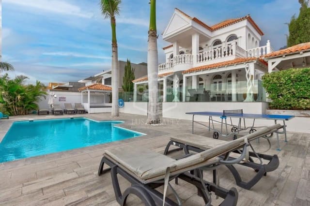 4 chambre Villa/Maison à vendre à Playa de Fañabé Alto, Adeje avec piscine garage - 2 060 000 € (Ref: 10031235)