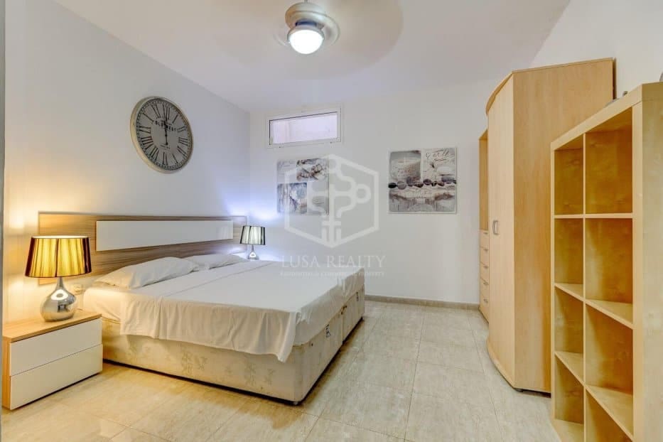 4 chambre Villa/Maison à vendre à Adeje avec piscine garage - 2 060 000 € (Ref: 10031235)
