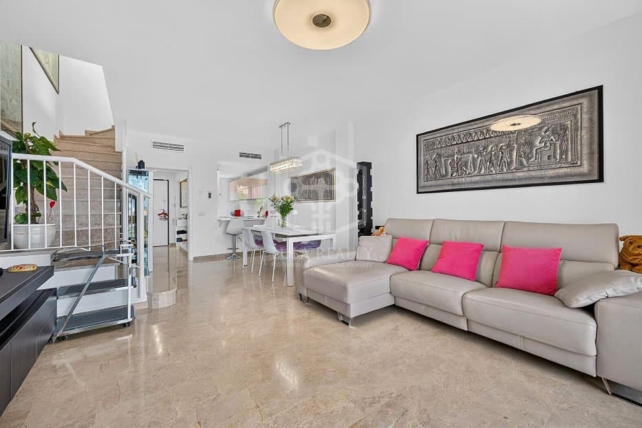 2 bedroom Townhouse for sale in Santiago del Teide with garage - € 795,000 (Ref: 10040246)