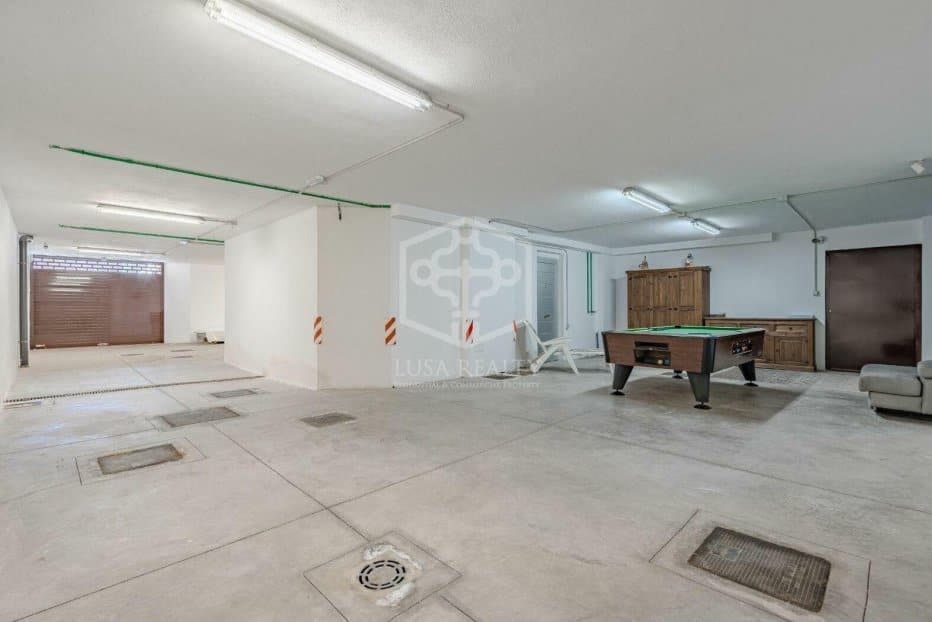 6 slaapkamer Villa te koop in El Medano met zwembad garage - € 1.690.000 (Ref: 10054519)