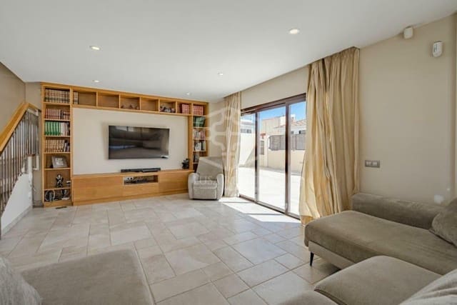 6 soverom Villa til salgs i El Medano, Granadilla de Abona med svømmebasseng garasje - € 1 690 000 (Ref: 10054519)