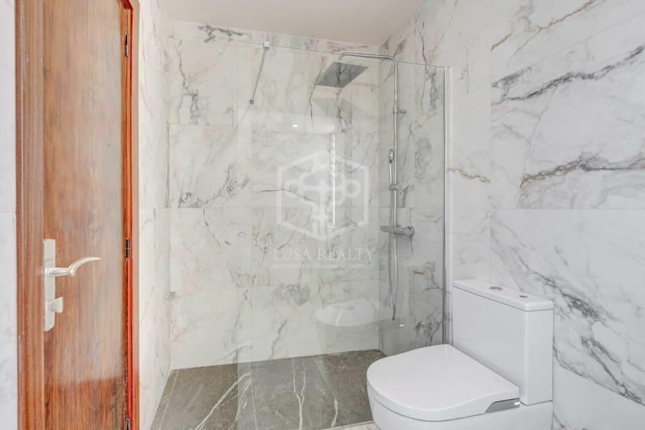 2 Zimmer Villa zu verkaufen in Adeje mit Pool Garage - 995.000 € (Ref: 10077361)