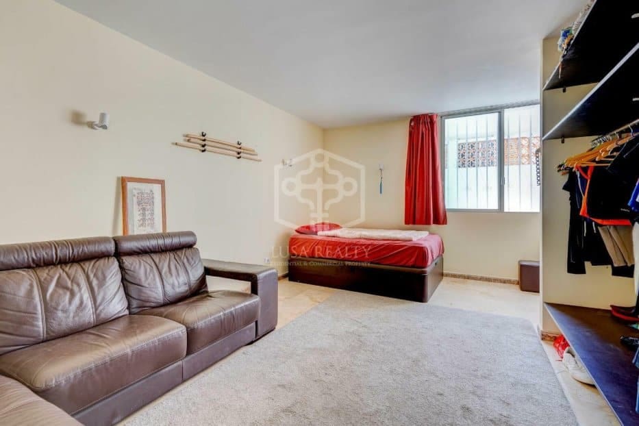 2 Zimmer Villa zu verkaufen in Adeje mit Pool Garage - 995.000 € (Ref: 10077361)