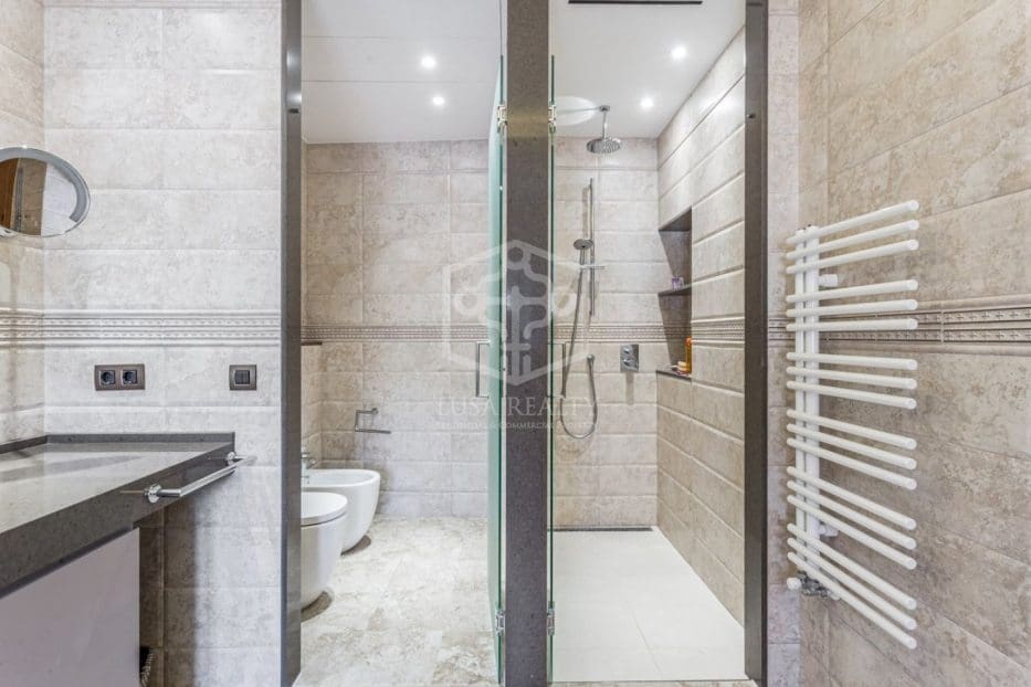 6 bedroom Villa for sale in Sant Andreu de Llavaneres with pool garage - € 17,000,000 (Ref: 10118659)