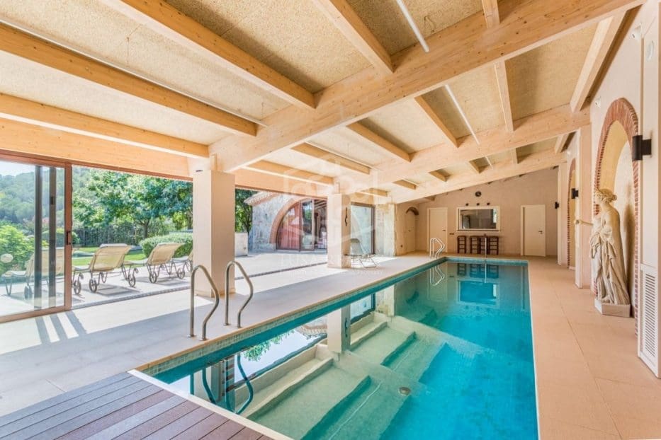 6 bedroom Villa for sale in Sant Andreu de Llavaneres with pool garage - € 17,000,000 (Ref: 10118659)