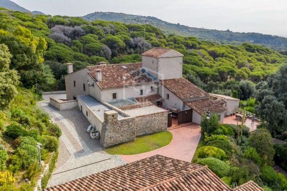 6 bedroom Villa for sale in Sant Andreu de Llavaneres with pool garage - € 17,000,000 (Ref: 10118659)