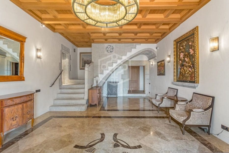 6 bedroom Villa for sale in Sant Andreu de Llavaneres with pool garage - € 17,000,000 (Ref: 10118659)