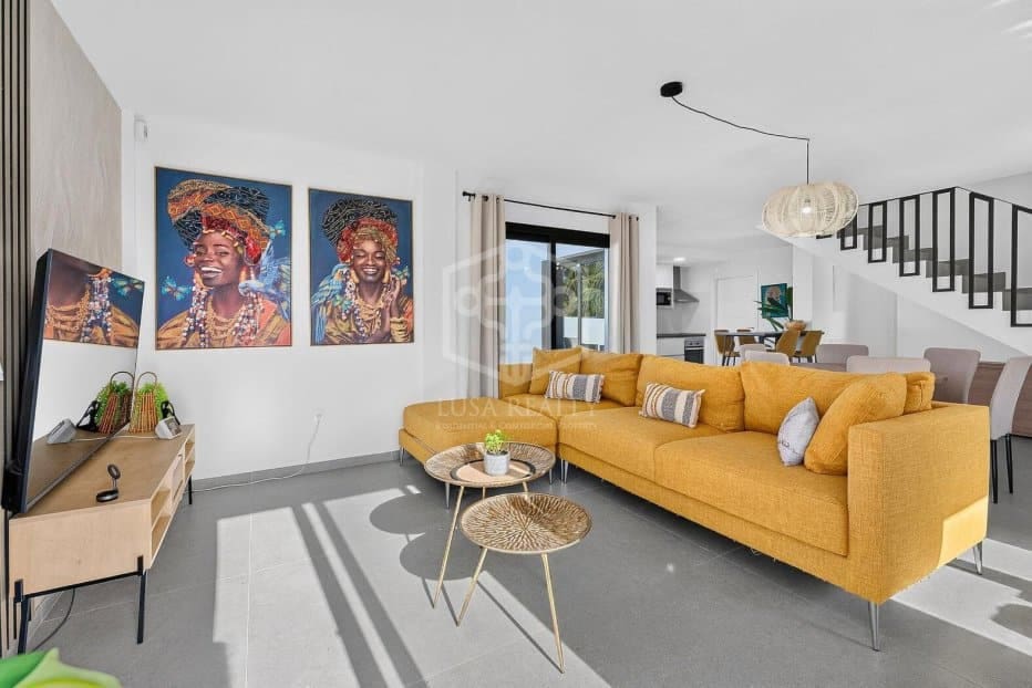 4 bedroom Townhouse for sale in San Miguel de Abona with pool garage - € 749,900 (Ref: 10135528)