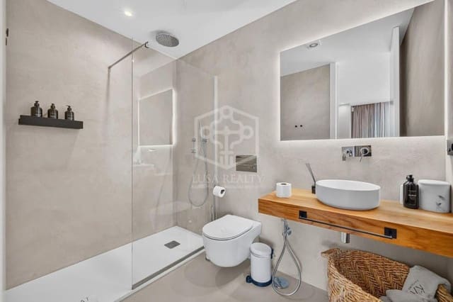 Chalet de 3 habitaciones en San Eugenio Alto, Adeje en venta con piscina garaje - 1.449.000 € (Ref: 10154506)