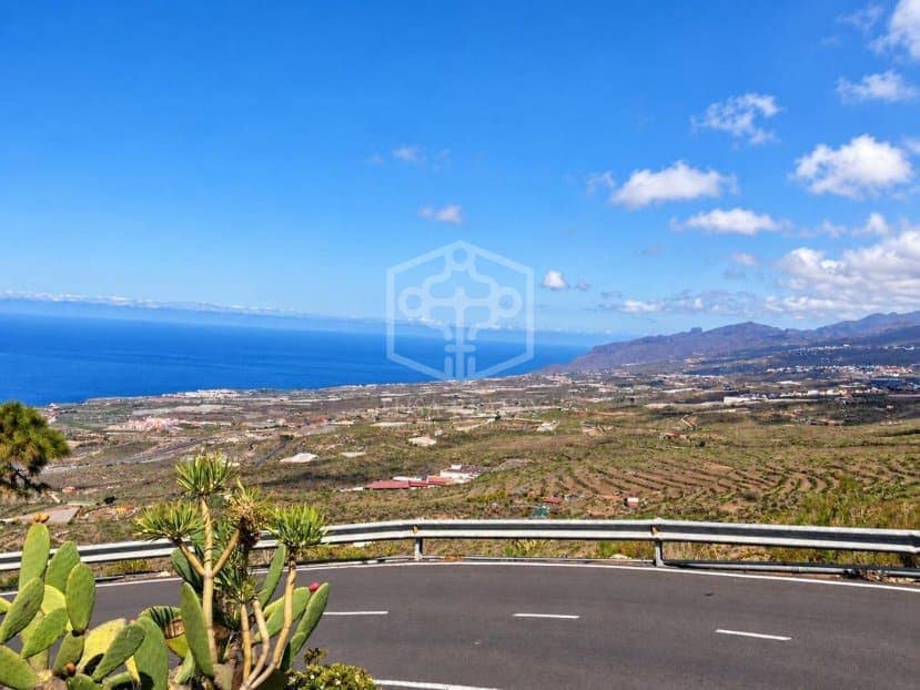 Solar/Parcela en Adeje en venta - 1.000.000 € (Ref: 10154508)
