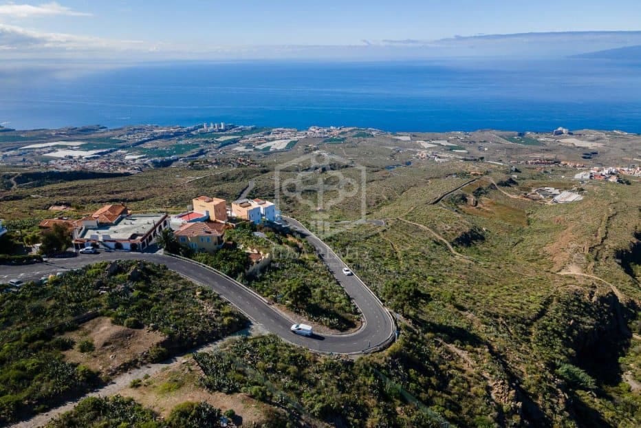 Solar/Parcela en Adeje en venta - 1.000.000 € (Ref: 10154508)