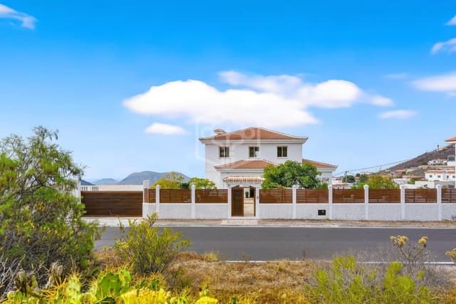 5 quarto Moradia para venda em Arona com piscina garagem - 1 490 000 € (Ref: 10164008)