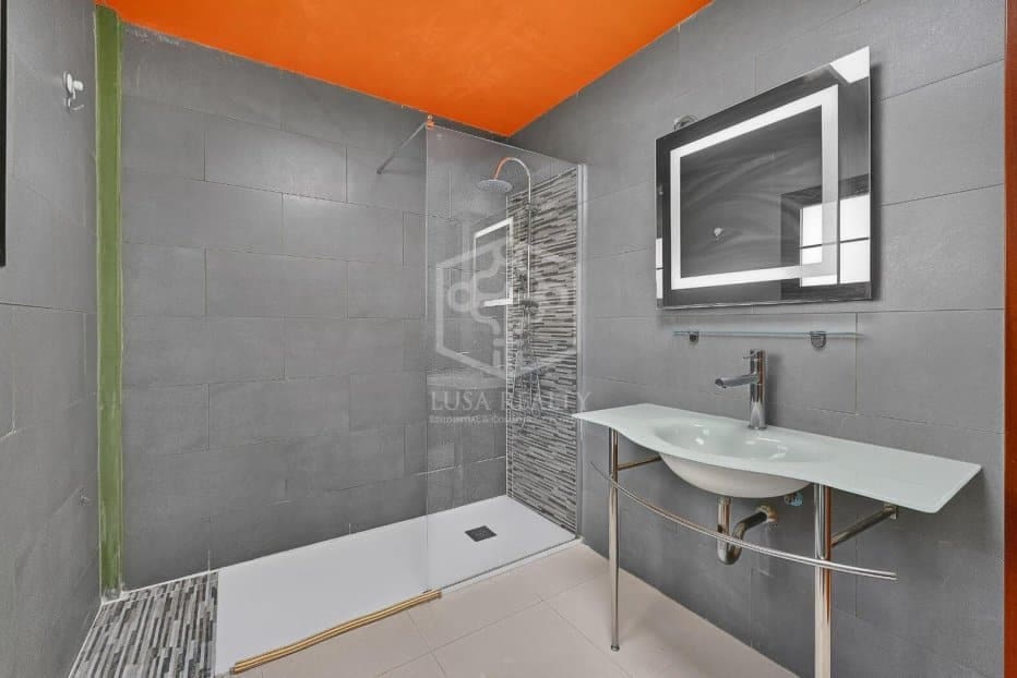 Chalet de 6 habitaciones en Candelaria en venta con garaje - 749.000 € (Ref: 10176187)