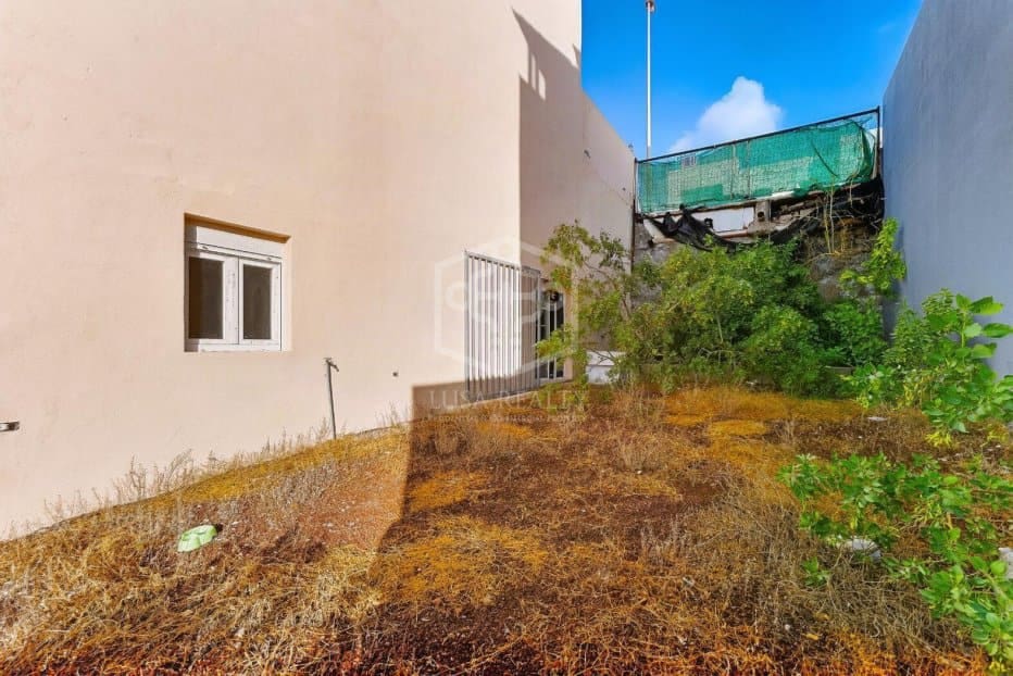 Chalet de 6 habitaciones en Candelaria en venta con garaje - 749.000 € (Ref: 10176187)