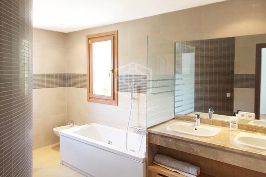 4 soverom Villa til salgs i Santa Ponsa - € 2 800 000 (Ref: 8115494)