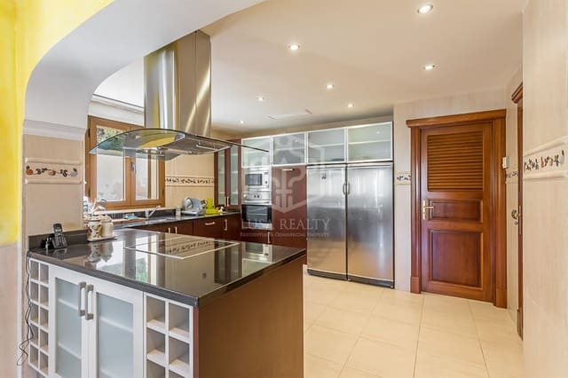 7 soveværelse Villa til salg i Cala Mayor, Palma de Mallorca - € 2.250.000 (Ref: 8115496)