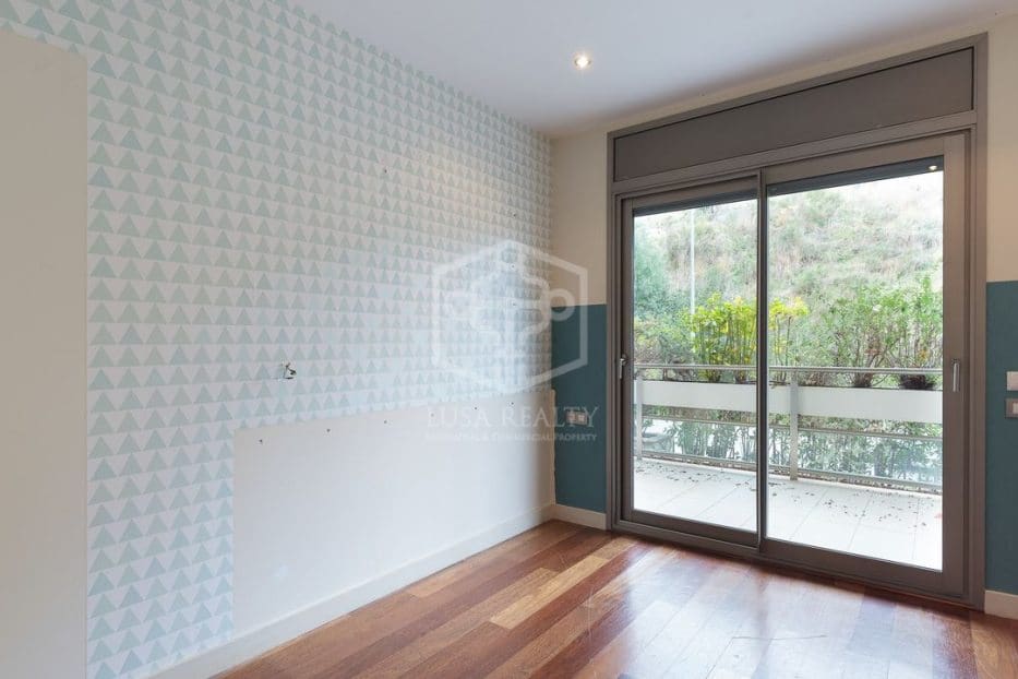 Apartamento de 3 habitaciones en Barcelona ciudad en alquiler con piscina garaje - 3.630 € (Ref: 8115507)