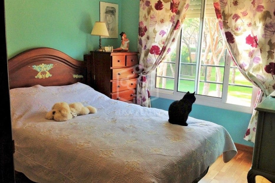 4 chambre Maison de Ville à vendre à Gava avec piscine garage - 1 050 000 € (Ref: 8115510)