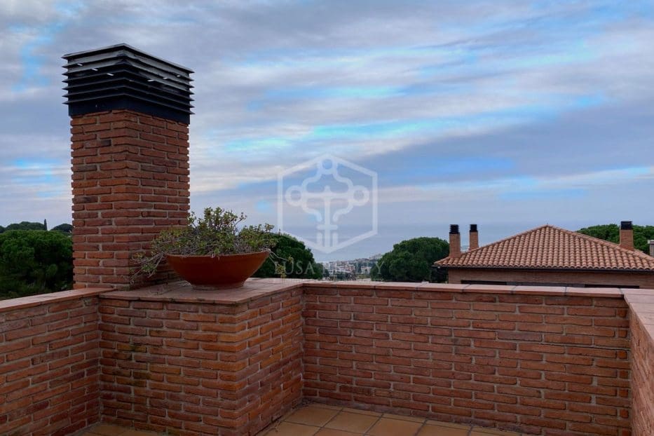 5 slaapkamer Villa te koop in Caldes d'Estrac met zwembad garage - € 996.000 (Ref: 8115515)