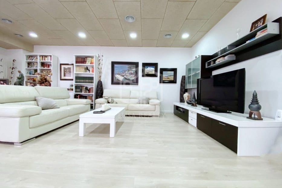 5 slaapkamer Villa te koop in Caldes d'Estrac met zwembad garage - € 996.000 (Ref: 8115515)