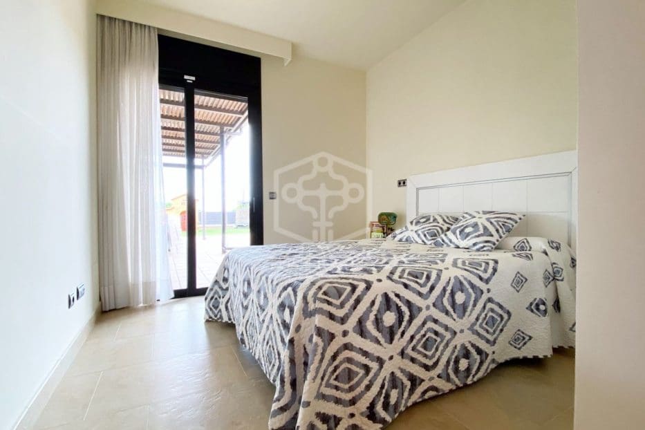 5 slaapkamer Villa te koop in Caldes d'Estrac met zwembad garage - € 996.000 (Ref: 8115515)