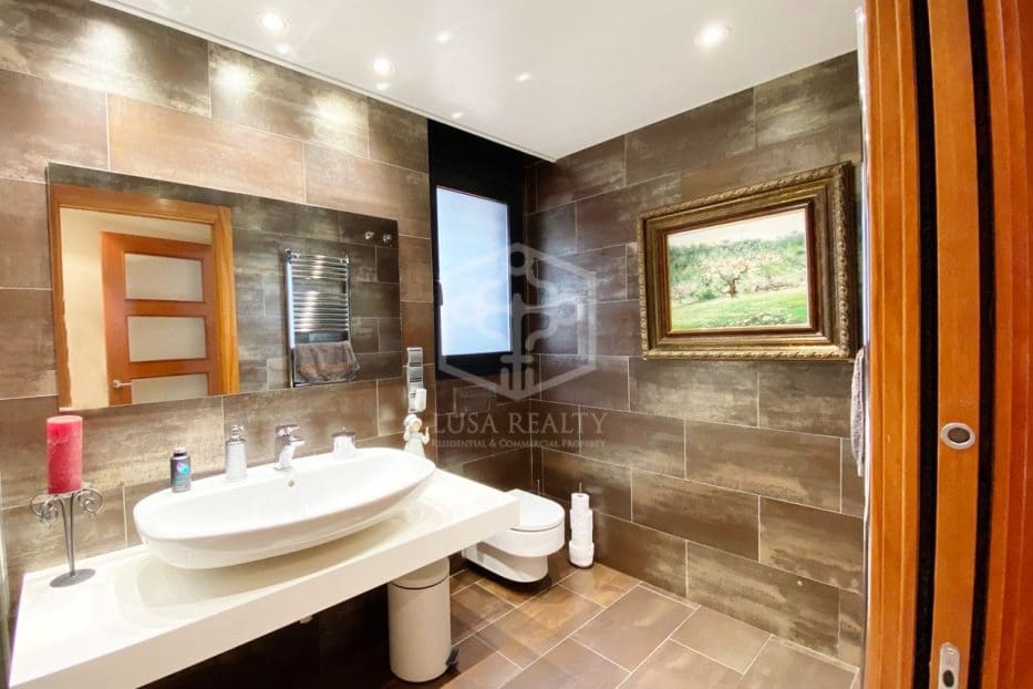 5 slaapkamer Villa te koop in Caldes d'Estrac met zwembad garage - € 996.000 (Ref: 8115515)