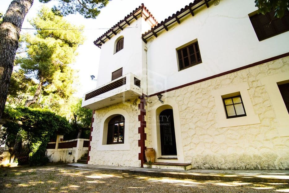 13 soveværelse Erhverv til salg i Barcelona by med swimmingpool garage - € 900.000 (Ref: 8115521)