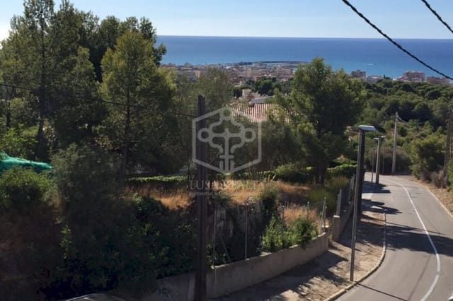 Grunde uden byggetilladelser til salg i Calafell - € 65.000 (Ref: 8115555)
