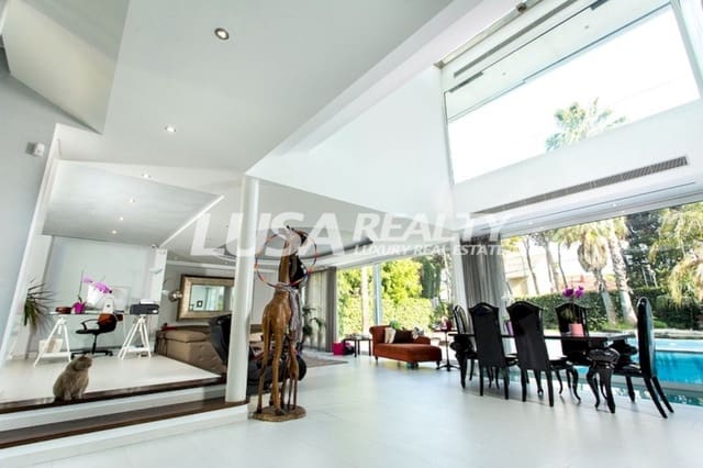 7 bedroom Villa for sale in Castelldefels with pool garage - € 3,900,000 (Ref: 8115562)