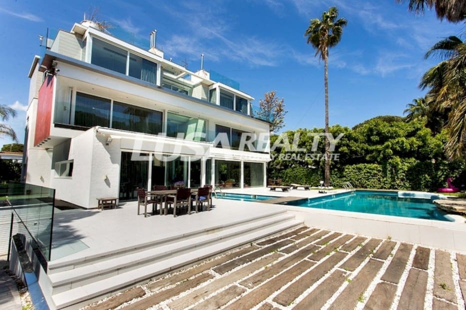 7 soverom Villa til salgs i Castelldefels med svømmebasseng garasje - € 3 900 000 (Ref: 8115562)