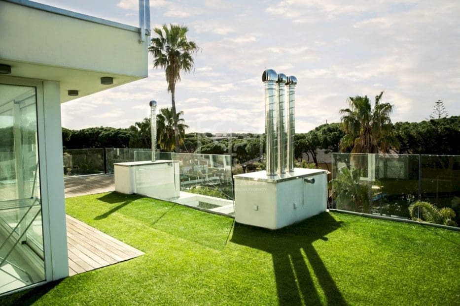 7 soverom Villa til salgs i Castelldefels med svømmebasseng garasje - € 3 900 000 (Ref: 8115562)