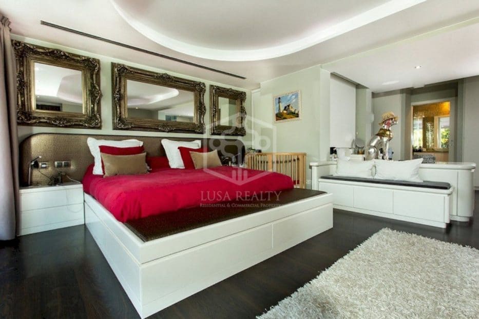 7 sypialnia Willa na sprzedaż w Castelldefels z basenem garażem - 3 490 000 € (Ref: 8115562)