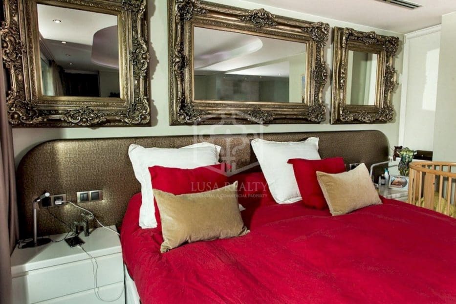 7 sypialnia Willa na sprzedaż w Castelldefels z basenem garażem - 3 490 000 € (Ref: 8115562)