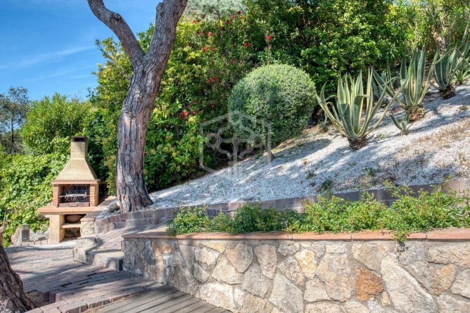 5 sypialnia Willa na sprzedaż w Platja d'Aro z basenem garażem - 1 575 000 € (Ref: 8115573)