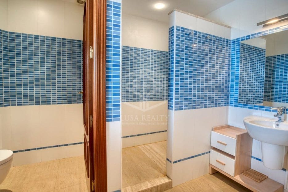 5 sypialnia Willa na sprzedaż w Platja d'Aro z basenem garażem - 1 575 000 € (Ref: 8115573)