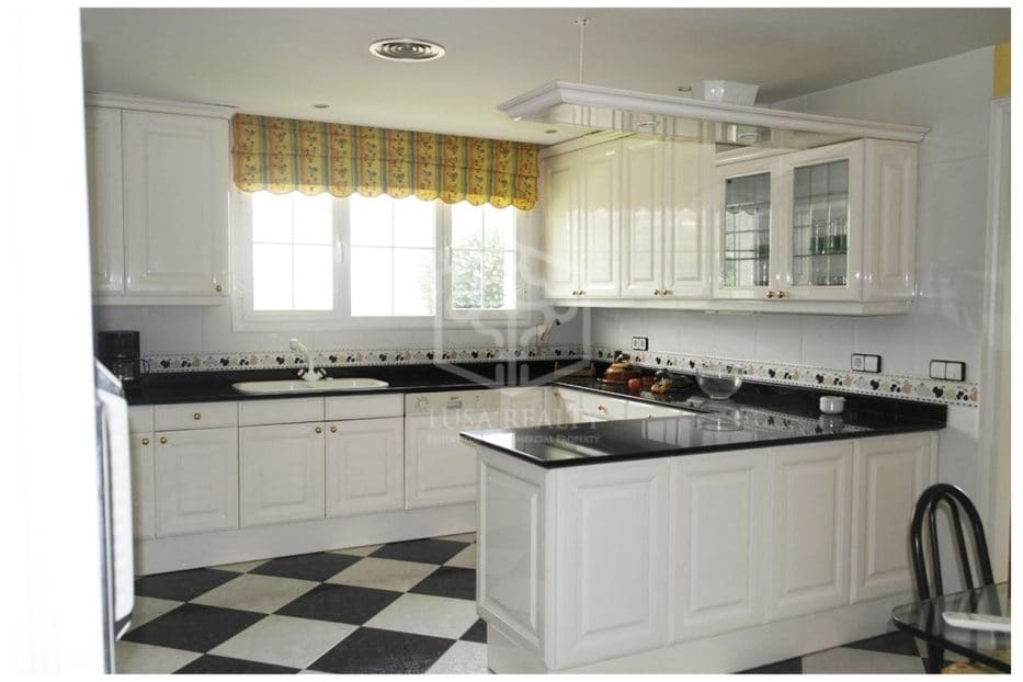 6 soveværelse Villa til salg i Sant Andreu de Llavaneres med swimmingpool garage - € 1.750.000 (Ref: 8115576)