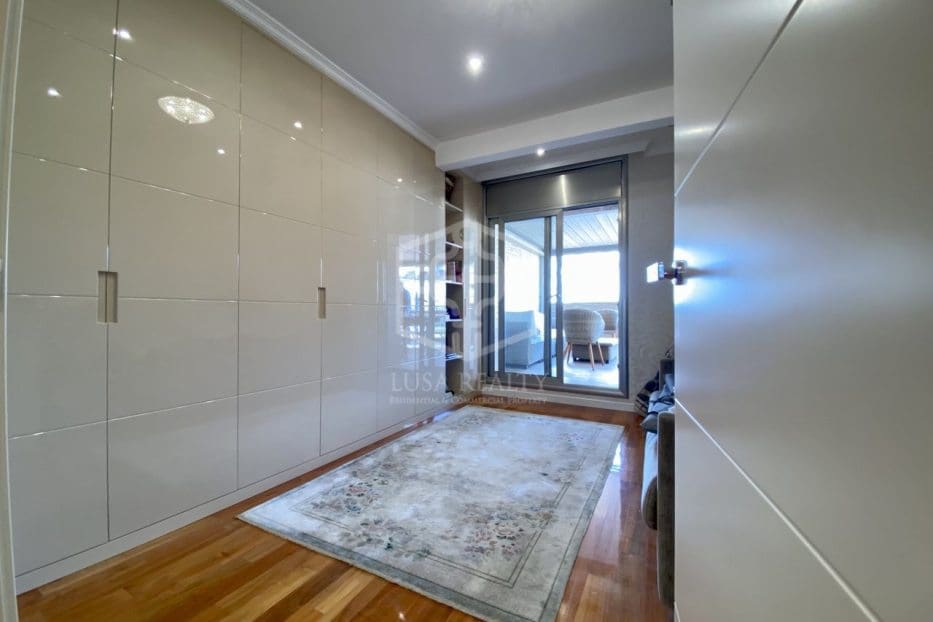 4 soveværelse Lejlighed til salg i Barcelona by - € 1.750.000 (Ref: 8115578)