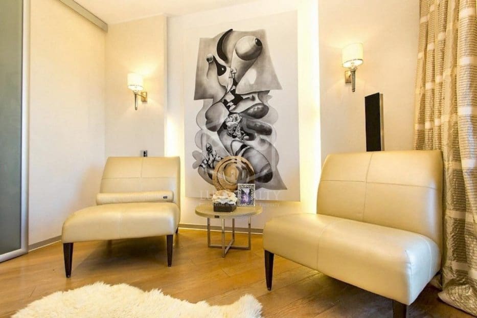 3 soverom Leilighet til salgs i Gava med svømmebasseng garasje - € 1 450 000 (Ref: 8115581)