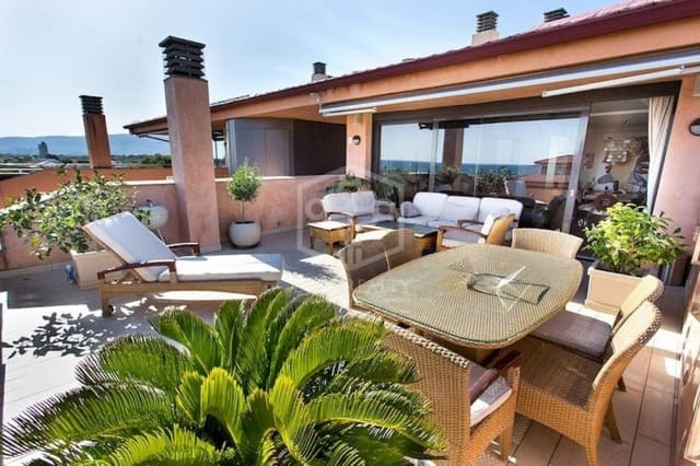 3 quarto Apartamento para venda em Gavà com piscina garagem - 1 450 000 € (Ref: 8115581)