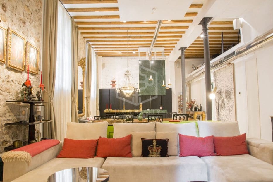 Apartamento de 3 habitaciones en Barcelona ciudad en venta - 1.600.000 € (Ref: 8115583)