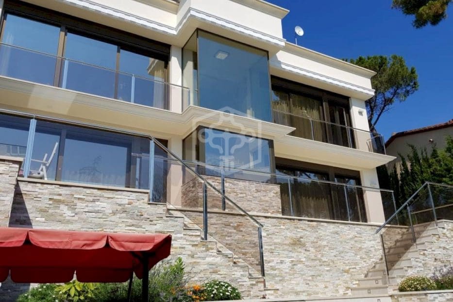 4 soverom Villa til salgs i Calonge i Sant Antoni med svømmebasseng garasje - € 1 300 000 (Ref: 8115584)