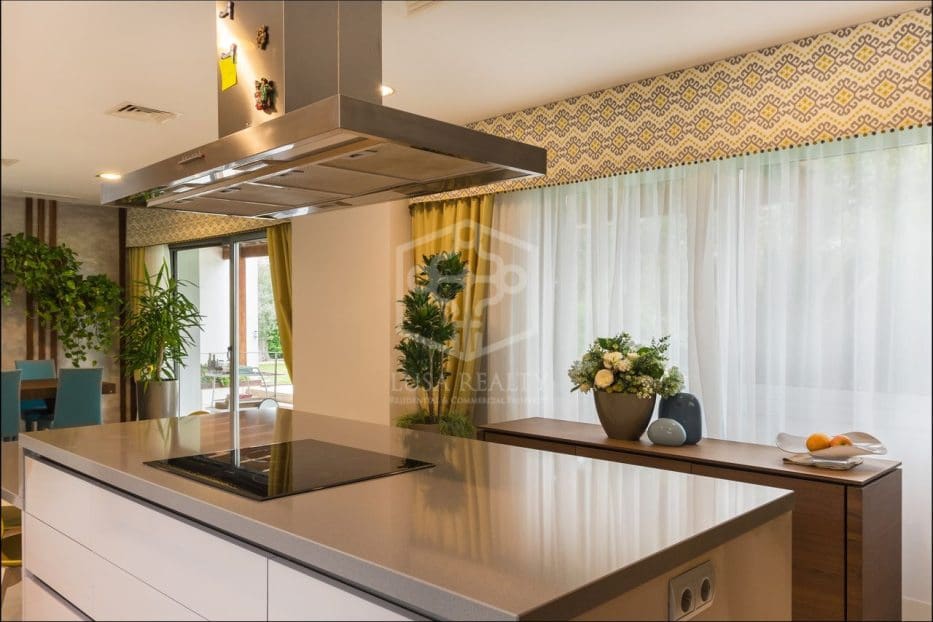 4 sypialnia Willa na sprzedaż w Sant Andreu de Llavaneres z basenem garażem - 1 400 000 € (Ref: 8115589)