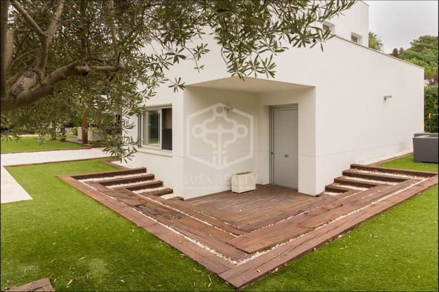 4 camera da letto Villa in vendita in Sant Andreu de Llavaneres con piscina garage - 1.400.000 € (Rif: 8115589)