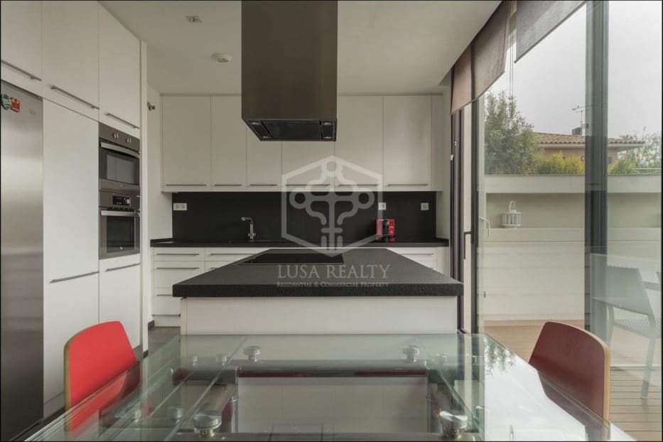 4 soveværelse Villa til salg i Sant Vicenc de Montalt med swimmingpool garage - € 1.125.000 (Ref: 8115592)