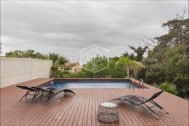 4 soverom Villa til salgs i Sant Vicenç de Montalt med svømmebasseng garasje - € 1 125 000 (Ref: 8115592)