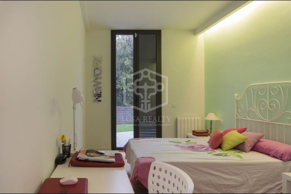 4 soveværelse Villa til salg i Sant Vicenc de Montalt med swimmingpool garage - € 1.125.000 (Ref: 8115592)