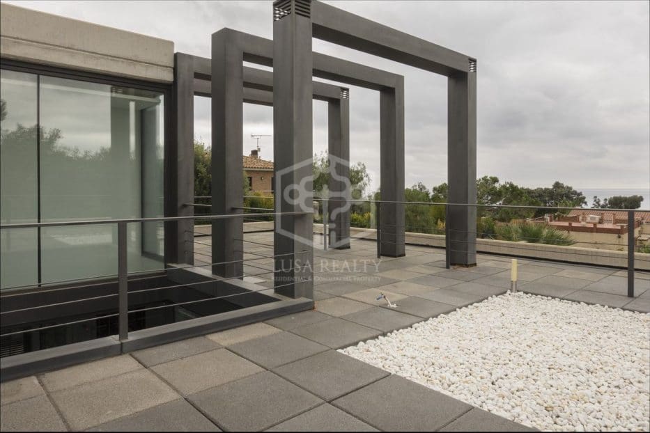 4 soveværelse Villa til salg i Sant Vicenc de Montalt med swimmingpool garage - € 1.125.000 (Ref: 8115592)