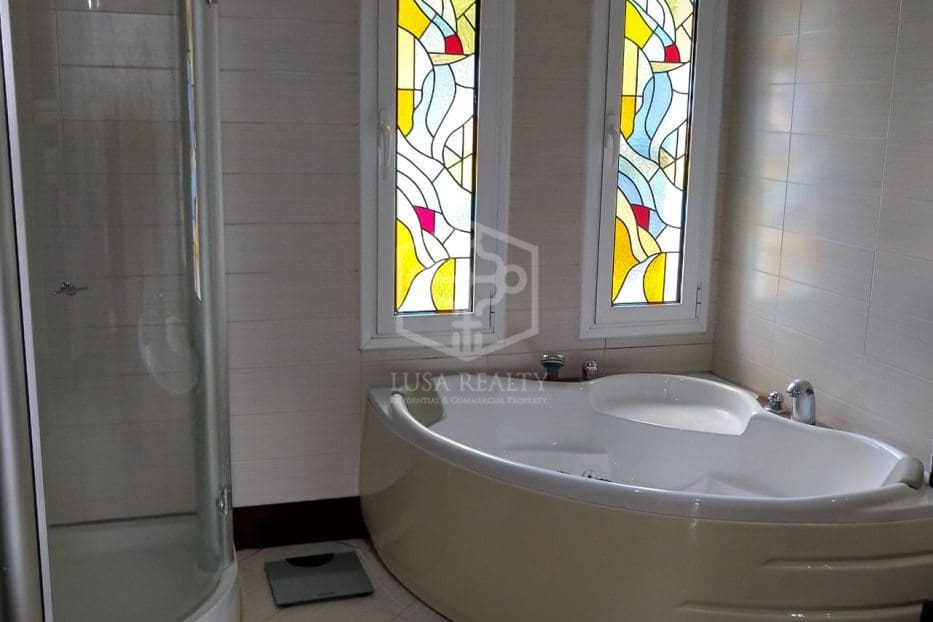 5 soveværelse Villa til salg i Lloret de Mar med swimmingpool garage - € 950.000 (Ref: 8115594)